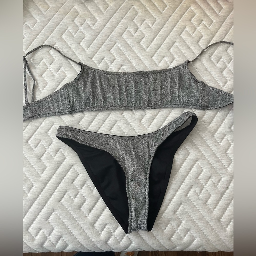 size small triangl swimsuit